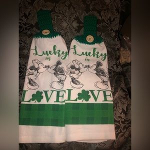 Mickey and Minnie Mouse St Patrick’s Day Hanging Towel Set